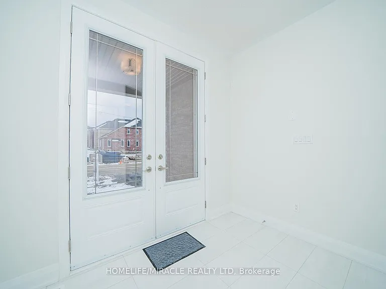 522 Askew Ct — Photo 2