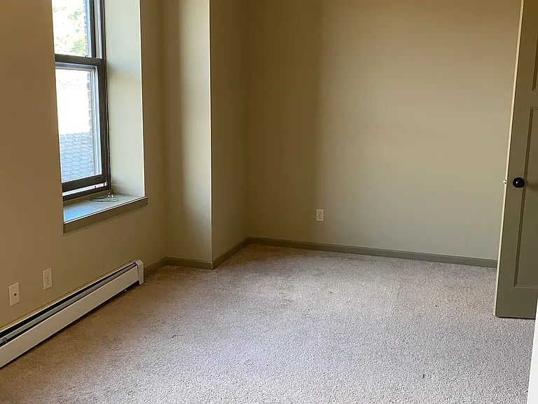 116 Quincy St #302 — Photo 9
