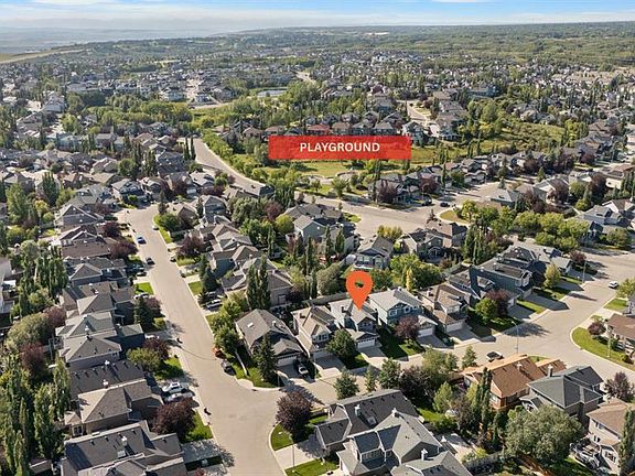 3rd image of 85 NE Royal Oak Cres NW