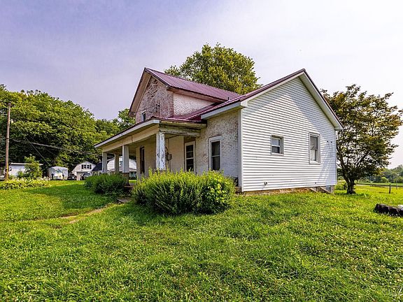 4th image of 2690 Sharpsville Rd
