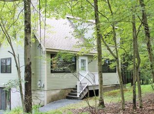 124 Ferris Rd, Hawley, PA 18428