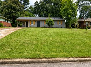1927 Coventry Dr, Memphis, TN 38127