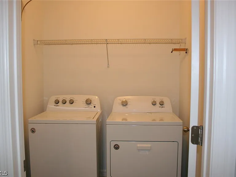 20056 Sweetbay Dr — Photo 35