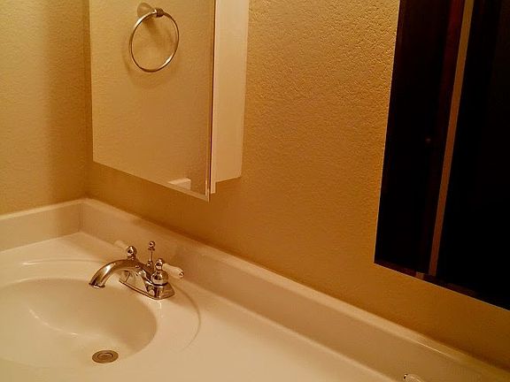 5th image of 16716 E Ashbrook Dr