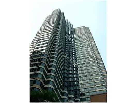 Rented by Douglas Elliman | media 7