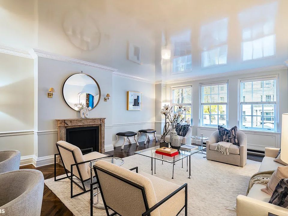1st image of 447 E 57th St APT 2A