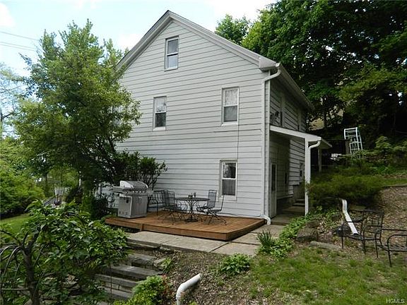 3rd image of 7 Coffey Ave