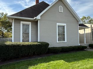 725 3rd St, Columbus, IN 47201