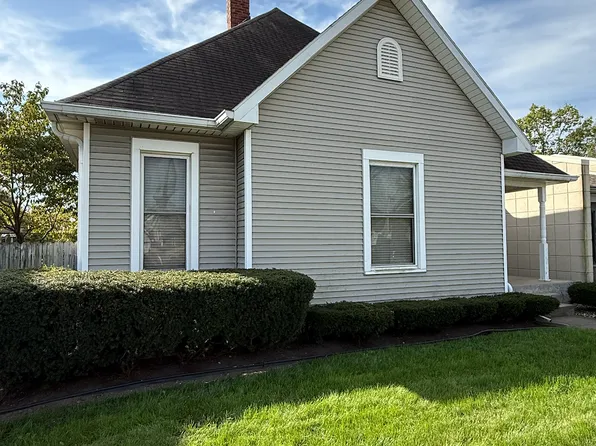 725 3rd St, Columbus, IN 47201