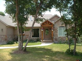 35 E Loafer Dr, Woodland Hills, UT 84653