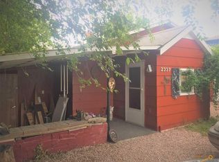 2337 Wilson Ave, Hot Springs, SD 57747