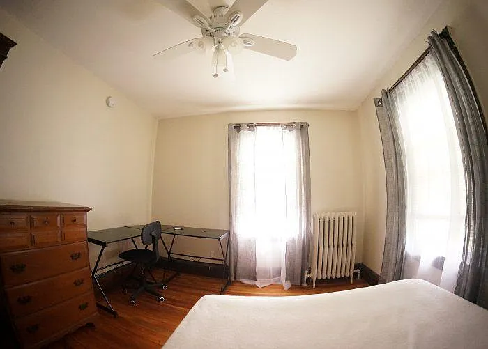 907 Genesee St — Photo 19