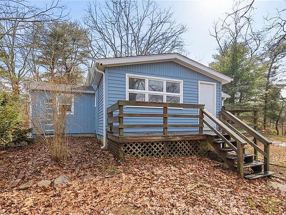 3rd image of 311 Arnold Rd
