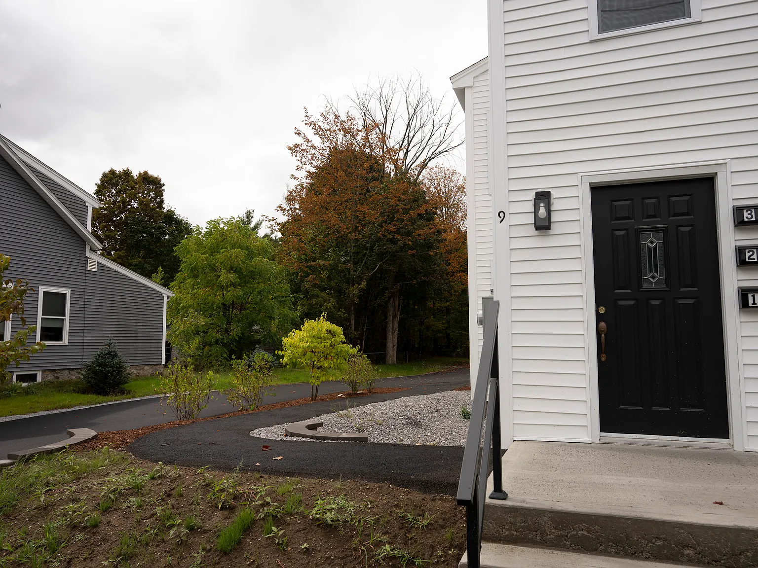 3 bed, 1050 sqft, $2,800 — Photo 3