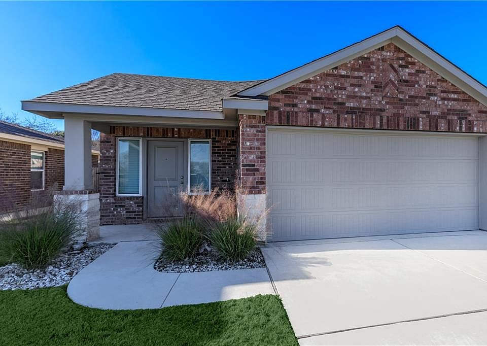 1st image of 1303 Henry David Dr