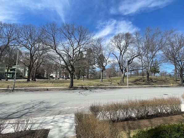67 Illinois St APT 208, Worcester, MA 01610