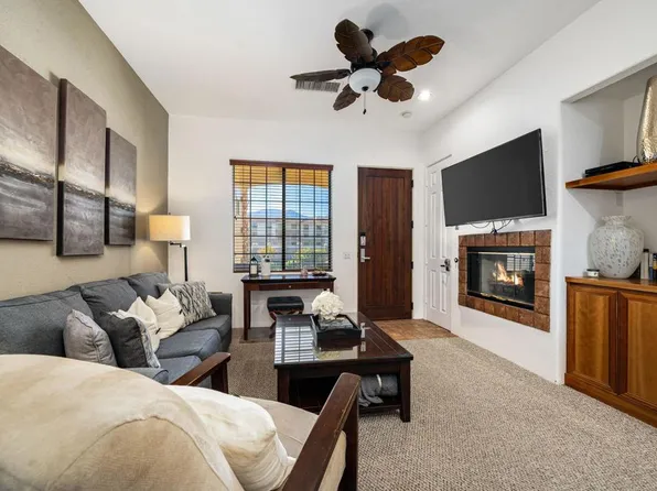 50630 Santa Rosa Plz APT 8, La Quinta, CA 92253