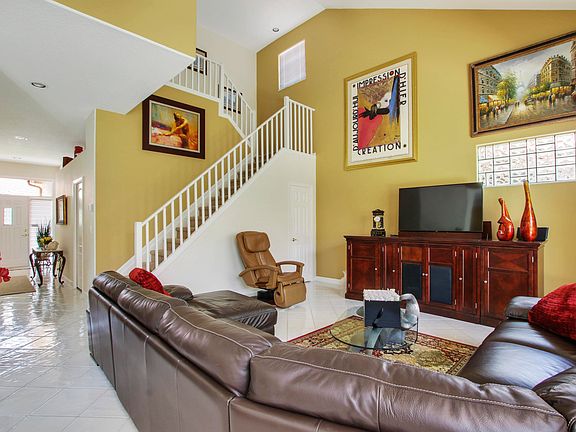 5th image of 159 Spyglass Way