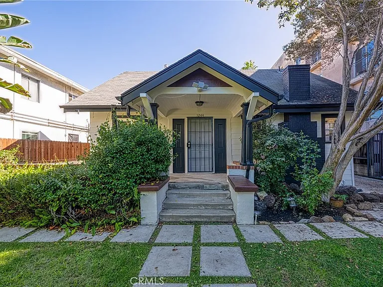 1244 N Las Palmas Ave #1244 — Photo 10
