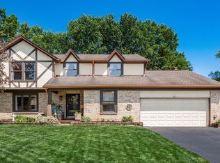 10451 N Crosset Hill Dr, Pickerington, OH 43147