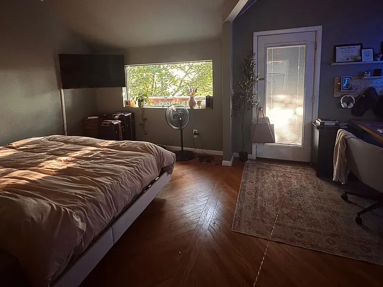 1 Foxhall Ct #1 — Photo 8