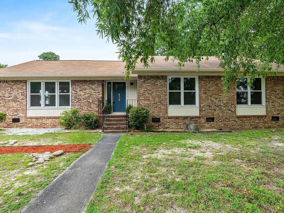 1st image of 101 Stuart Ln