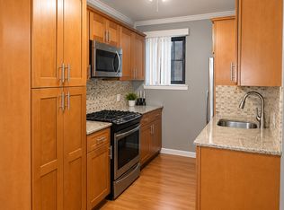 (Undisclosed Address), Bronx, NY 10465