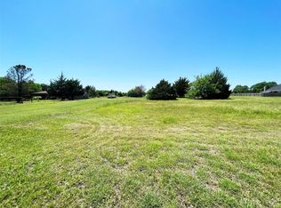 3215 Blackchamp Rd, Waxahachie, TX 75167