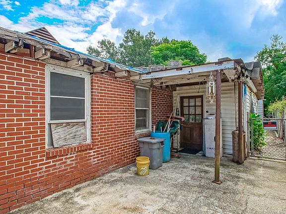 4th image of 313 N Bengal Rd