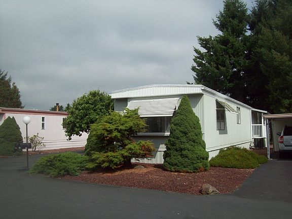 2nd image of 909 Mt Villa St