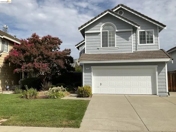 1020 Bellflower St, Livermore, CA 94551