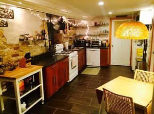 2867 N Weil St #2, Milwaukee, WI 53212