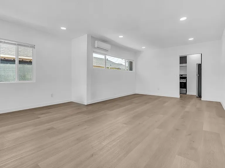 5518 Denker Ave — Photo 23