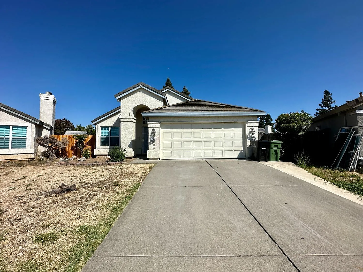 8894 Apricot Tree Ct photo 1