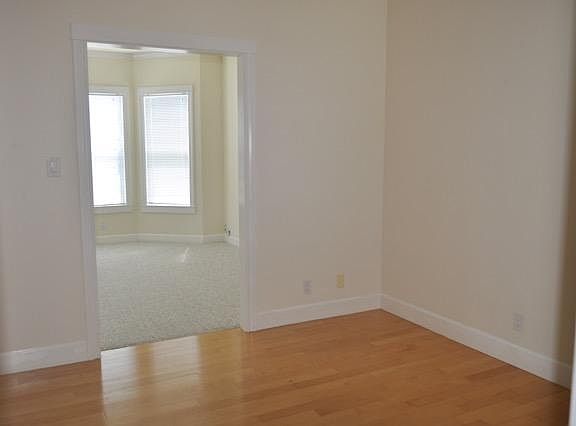 4th image of 2032 Anza St