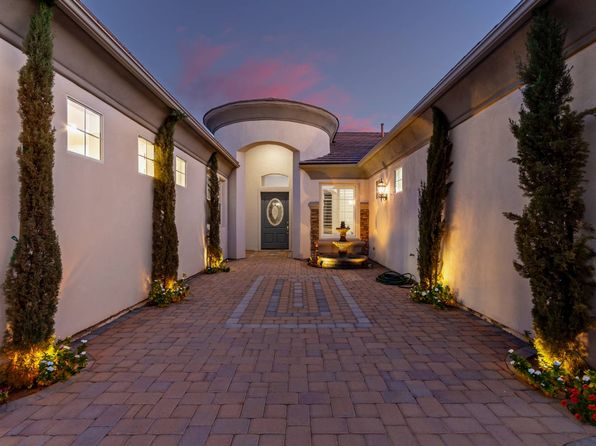 3931 E Fox Cir, Mesa, AZ 85205
