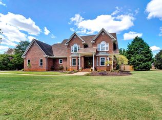 317 N Oakley Ln, Spartanburg, SC 29301