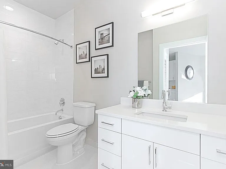 1500 Pennsylvania Ave SE #308 — Photo 9