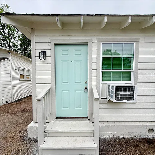 7427 Avenue I #D Photo 1