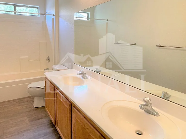21192 E Saddle Way — Photo 18