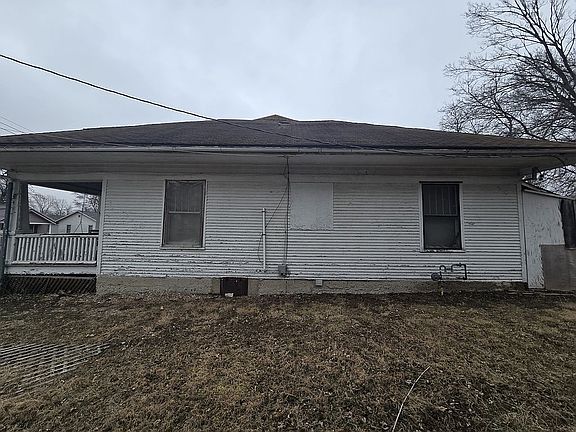 4th image of 604 S 5th St