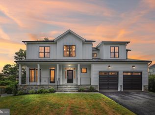 2533 Flint Hill Rd, Vienna, VA 22181