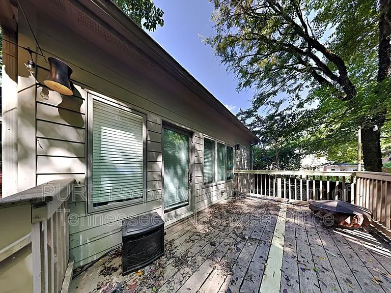 3818 Woodmont Ln — Photo 37