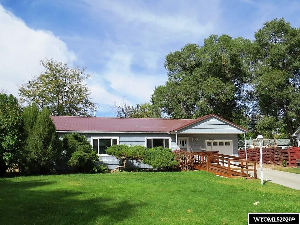 1st image of 302 Antelope Dr