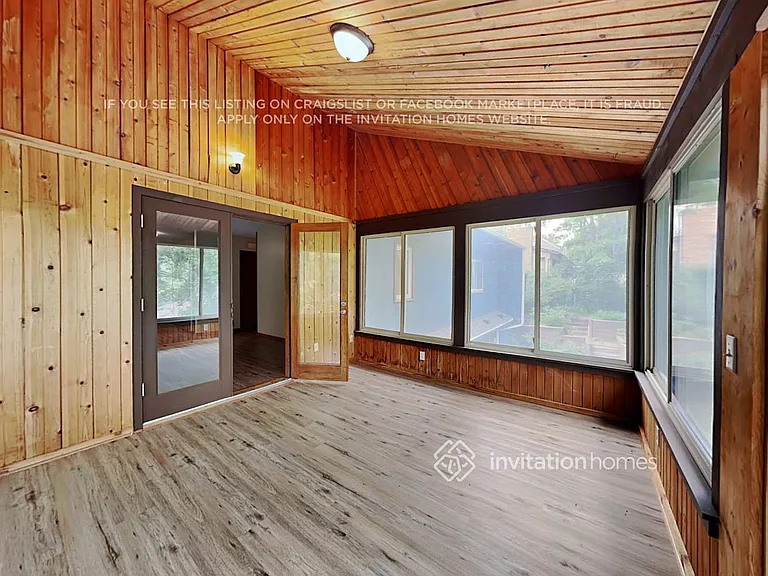 6171 Kerry Ln NE — Photo 16
