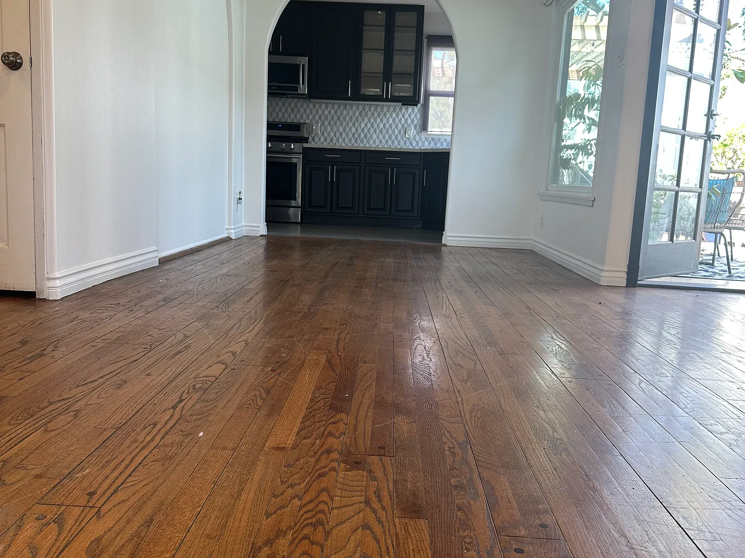 2 bed, 1023 sqft, $3,995 — Photo 3