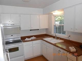 2nd image of 4104 W Cherrywood Ln #4104