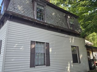 101 Vernon St, Gardner, MA 01440