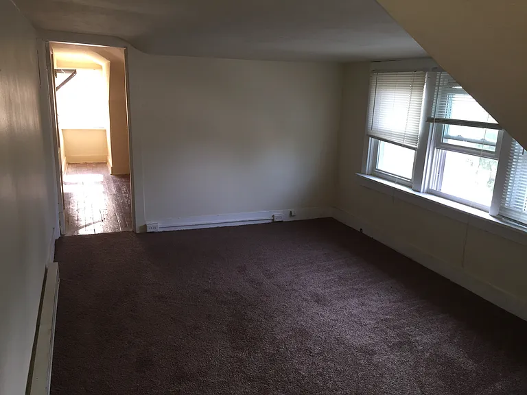 501 Alricks St — Photo 5