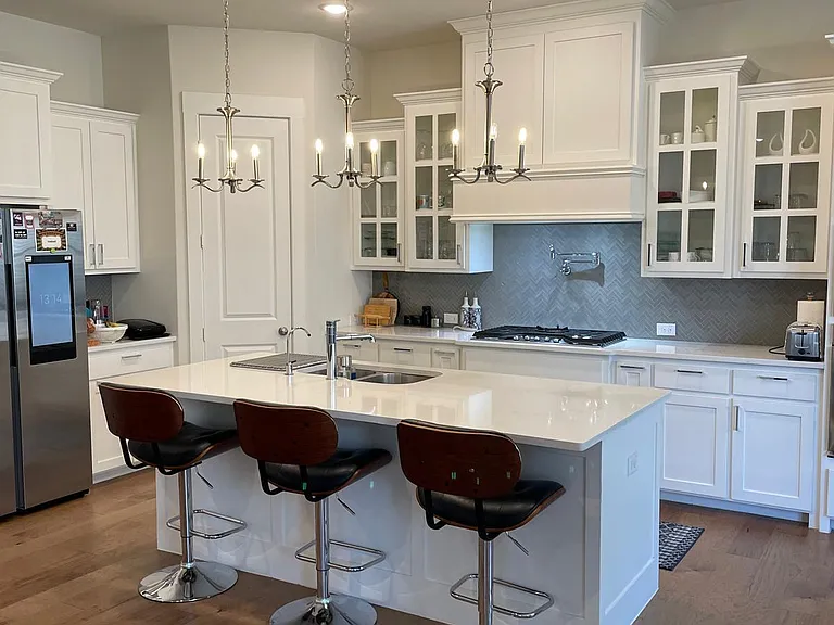 7827 Piedmont Ave — Photo 3